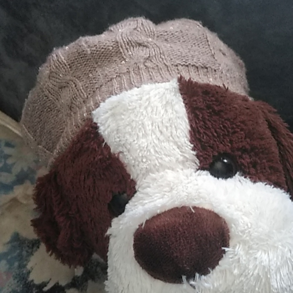 Polyester and acrilic hat